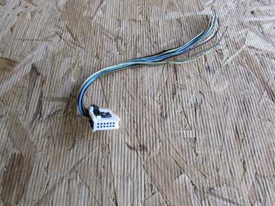 BMW 12 Pin White Connector with Pigtail 8364648
